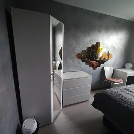 Apartment Mieszkanie Dwupokojowe Przy Openerze