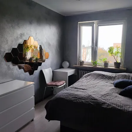 Mieszkanie Dwupokojowe Przy Openerze Apartment *